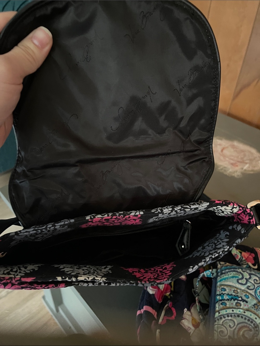 Vera Bradley Floral Quilted Shoulder Bag in Black Pink / wallet lot - Picture 5 of 6